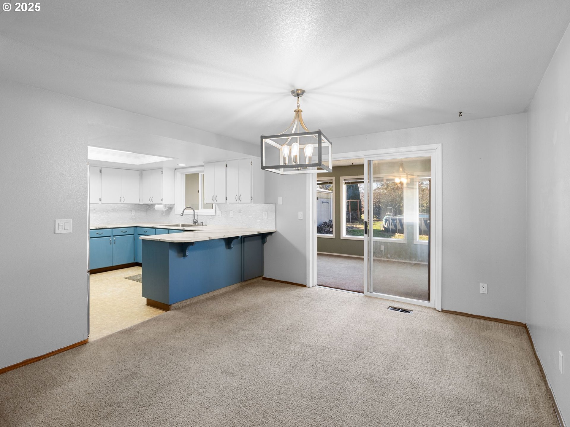 2142 Lewis River Road Woodland, WA 98674 - Photo 6 of 33 Gallery Image 6