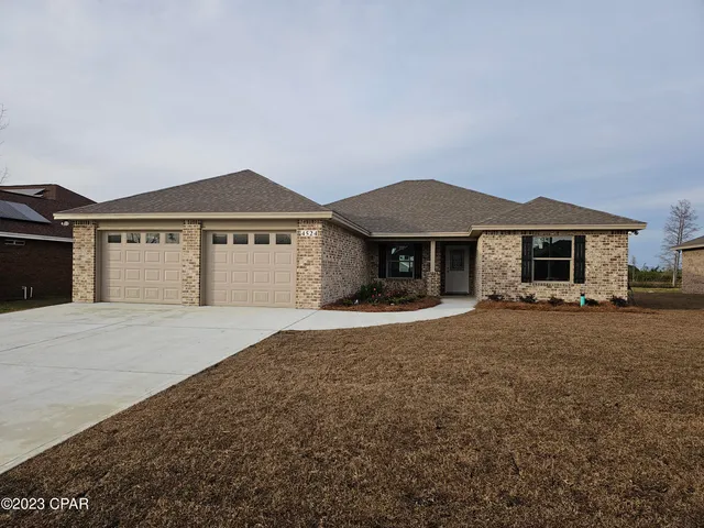 $2,300 | 4524 Bylsma Circle, Panama City, FL 32404