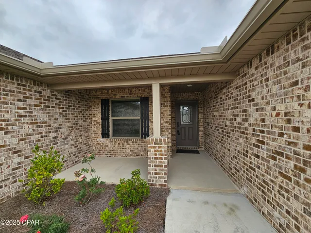 $2,300 | 4524 Bylsma Circle, Panama City, FL 32404