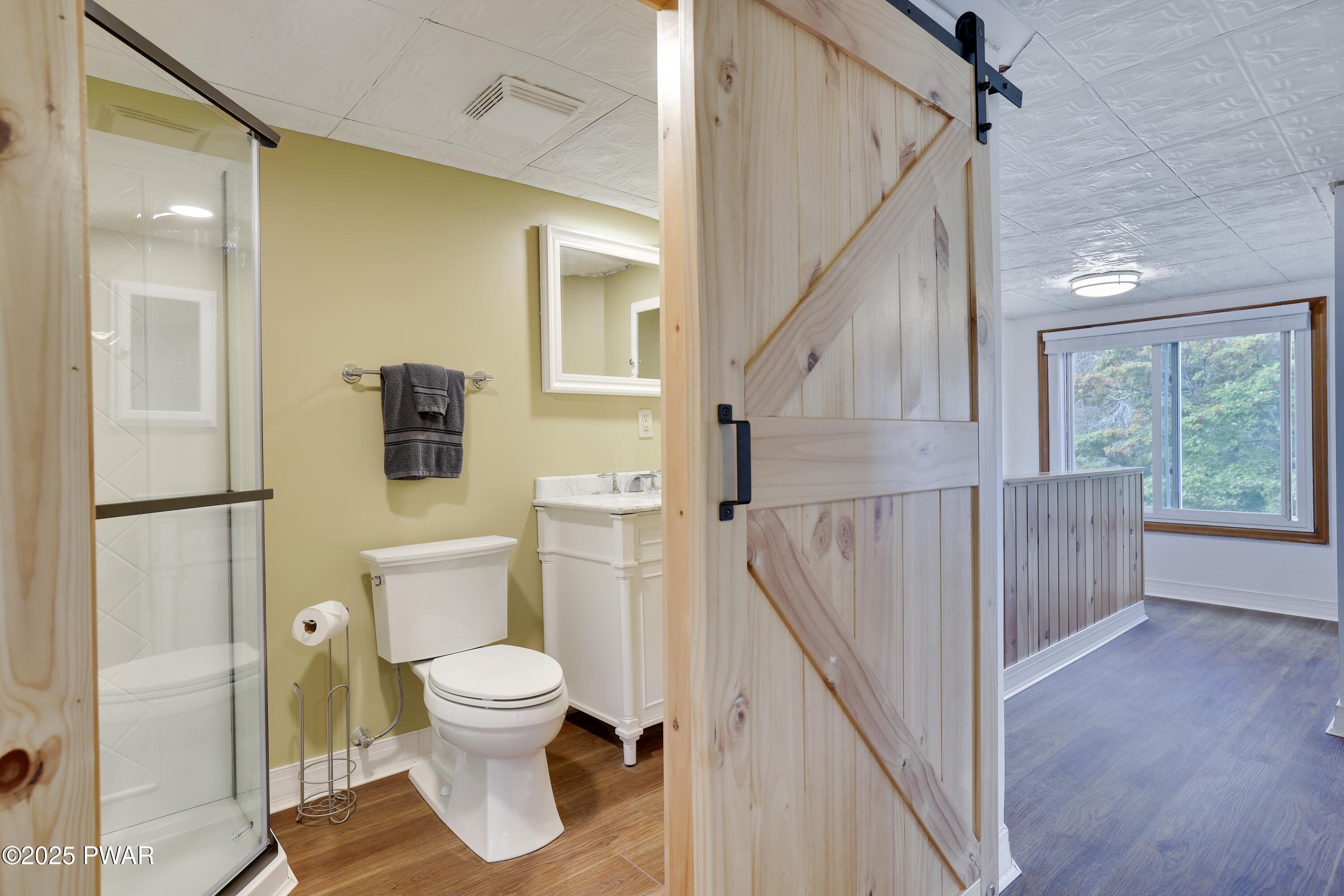 116 Peifer Road Lake Ariel, PA 18436 - Photo 28 of 38 Bathroom 2