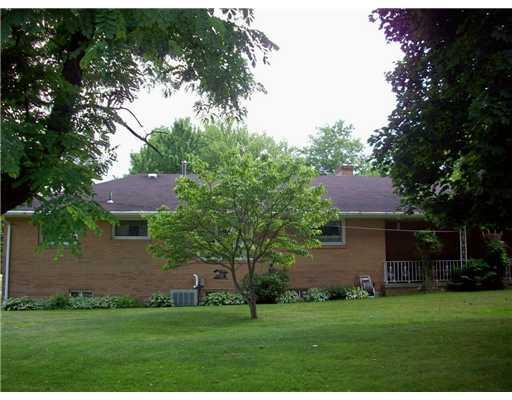3545 Panin Road Hermitage, PA 16148 - Photo 13 of 13 Exterior Back.