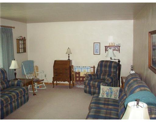 Living Room. 