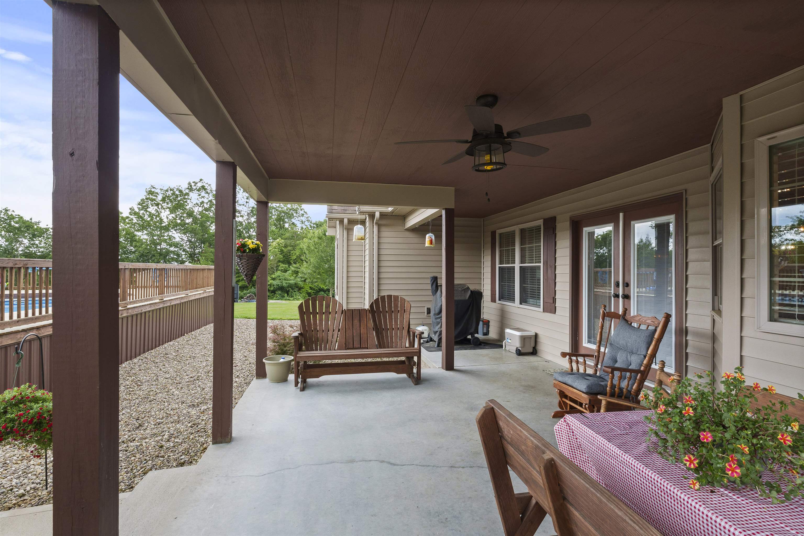 255 Adkins Road Olive Hill, KY 41164 - Photo 4 of 48