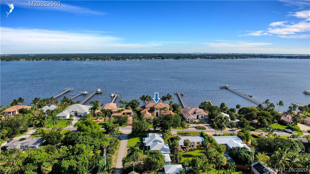 801 Southeast Riverside Drive Stuart, FL 34994 - Photo 7 of 76 Gallery Image 7