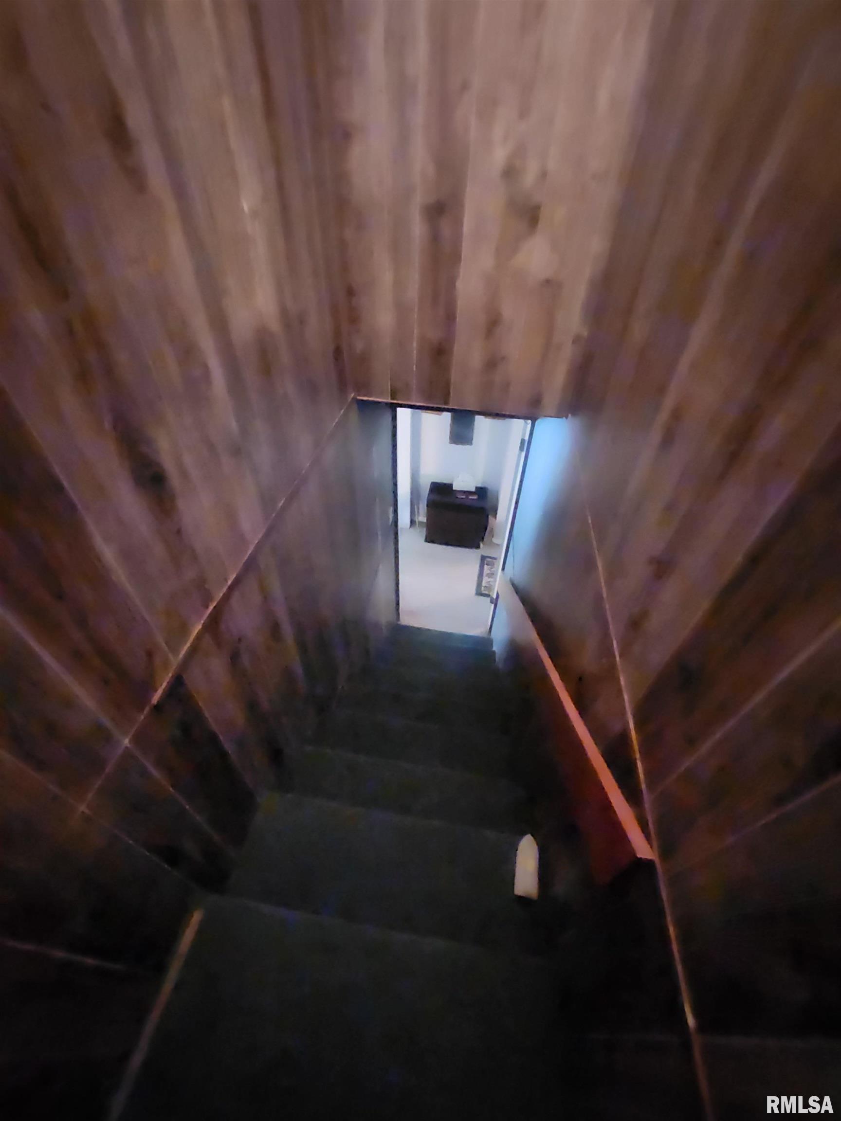 7655 Hardscrabble Road Du Quoin, IL 62832 - Photo 27 of 38 Gallery Image 27