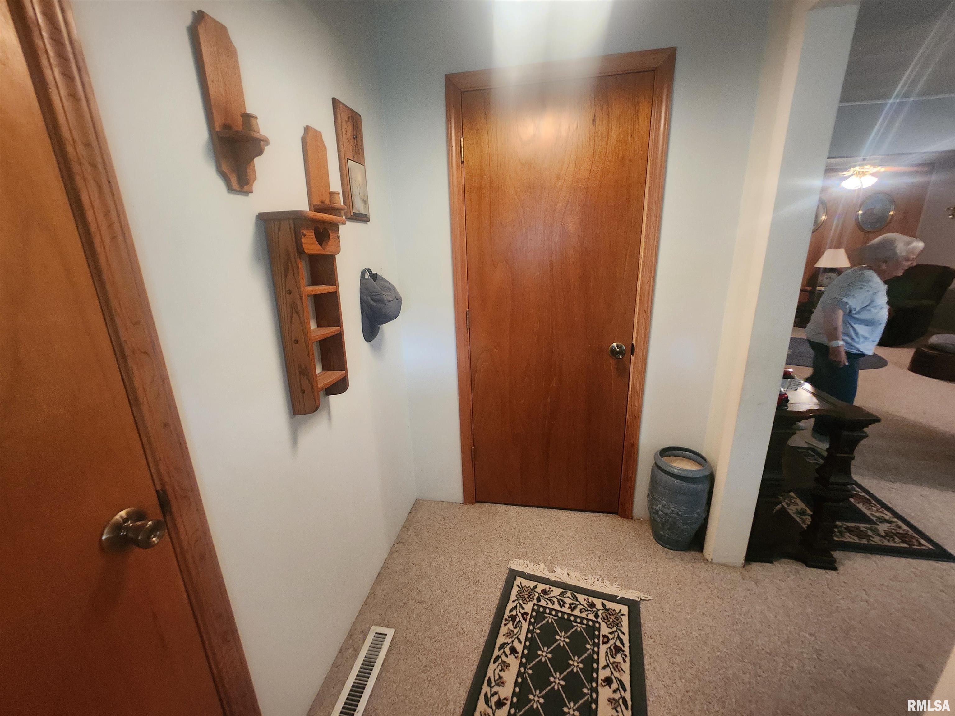 7655 Hardscrabble Road Du Quoin, IL 62832 - Photo 33 of 38 Gallery Image 33
