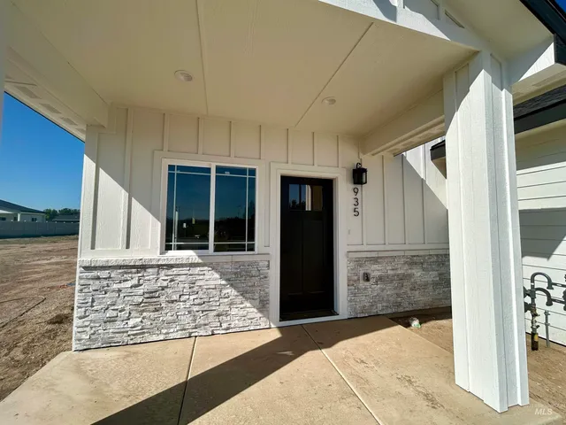 $325,000 | 935 North 15th Street, Payette, ID 83661