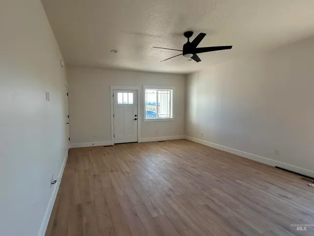 $325,000 | 935 North 15th Street, Payette, ID 83661