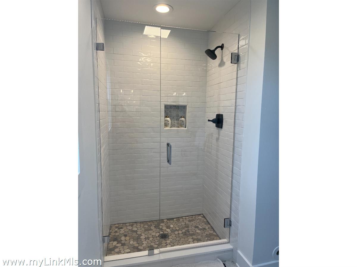66 Madaket Road Nantucket, MA 02554 - Photo 15 of 33 Gallery Image 15