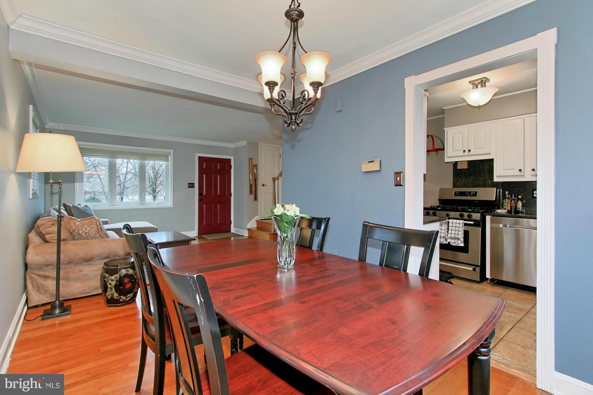 216 East Spring Street Alexandria, VA 22301 - Photo 5 of 30 Great space for entertaining