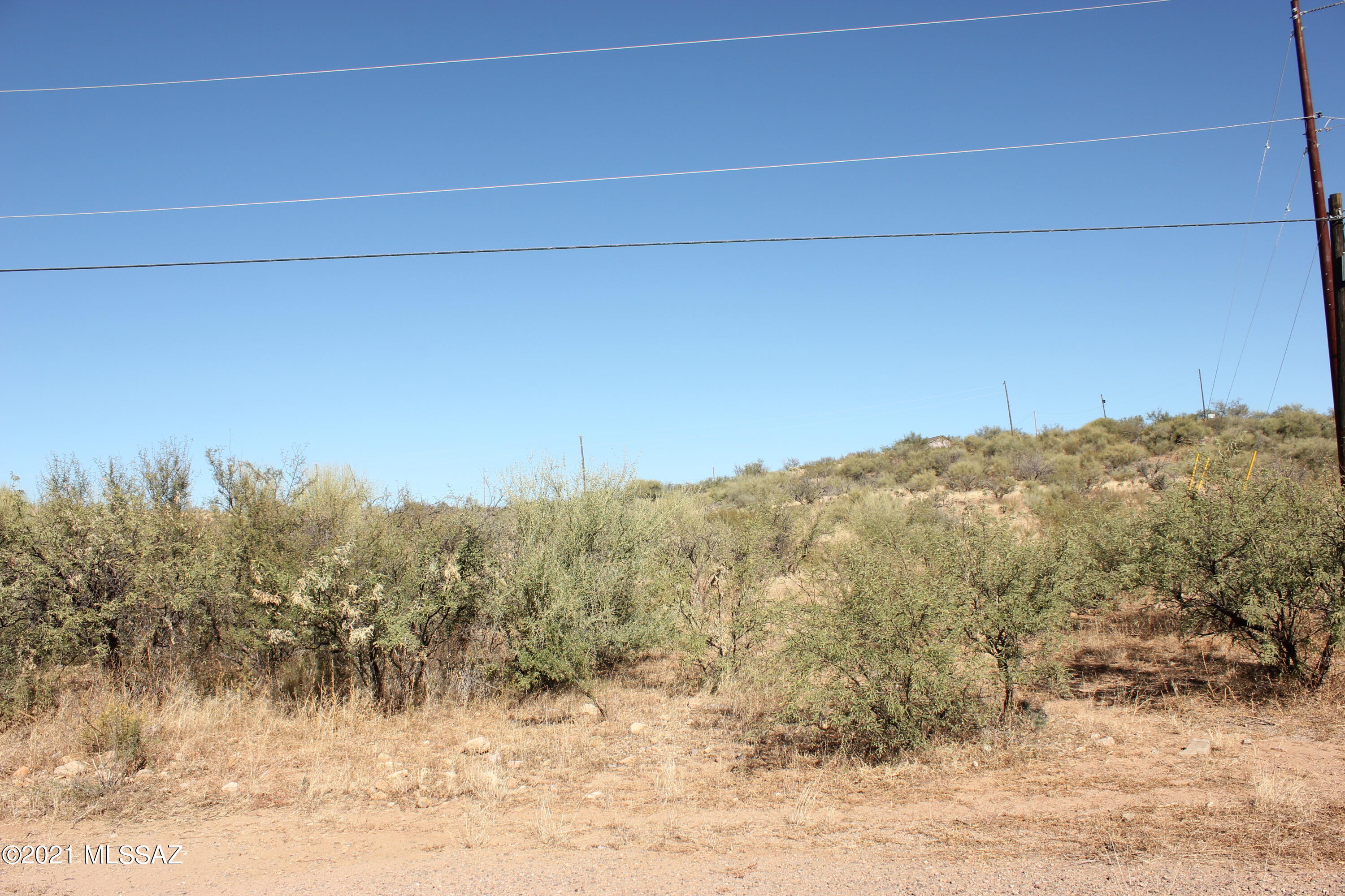 1842 Circulo Canada, Unit 101 Rio Rico, AZ 85648 - Photo 2 of 3