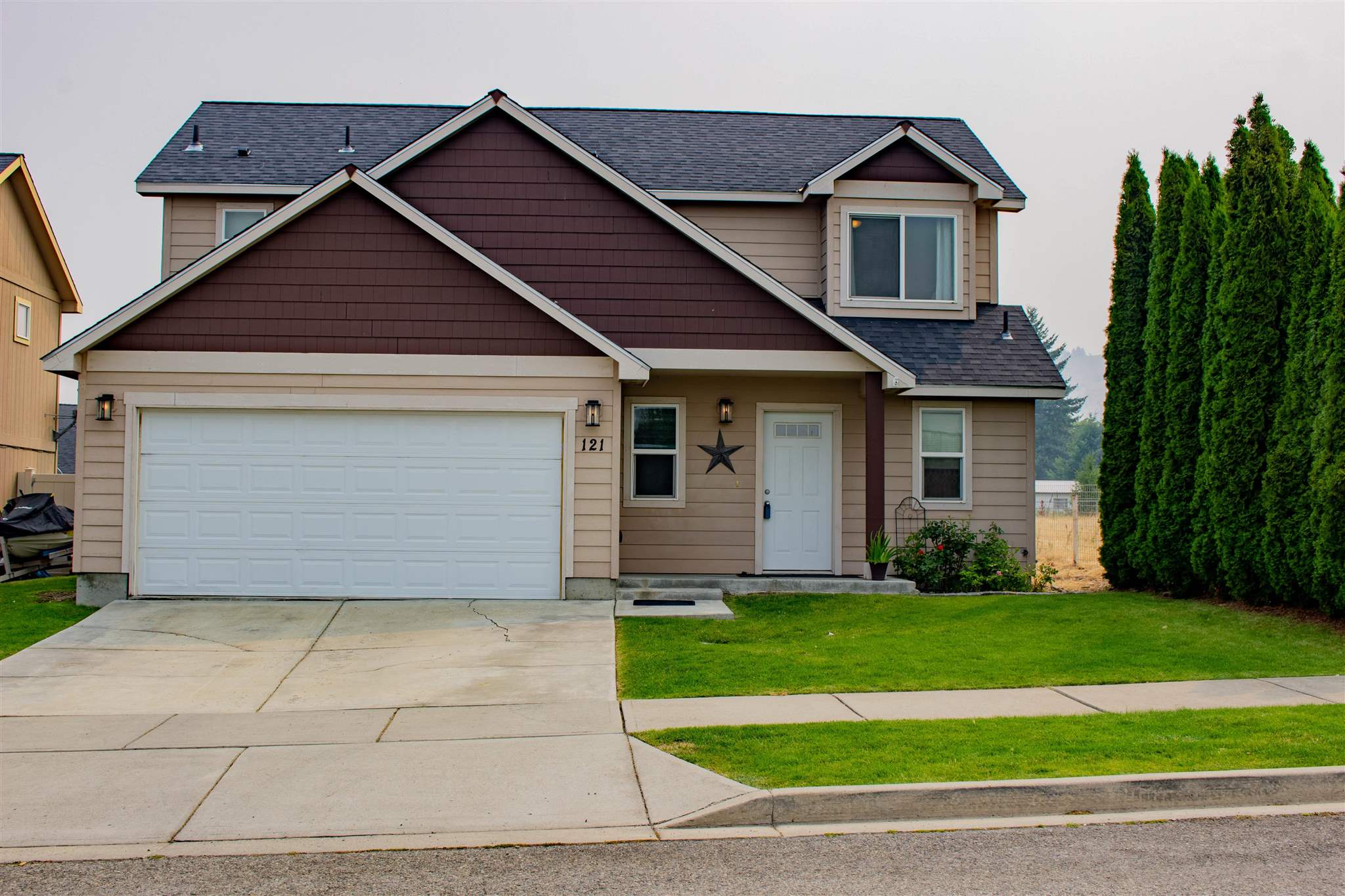 121 South Meyers Road Spokane Valley, WA 99016 - Photo 2 of 26 Gallery Image 2