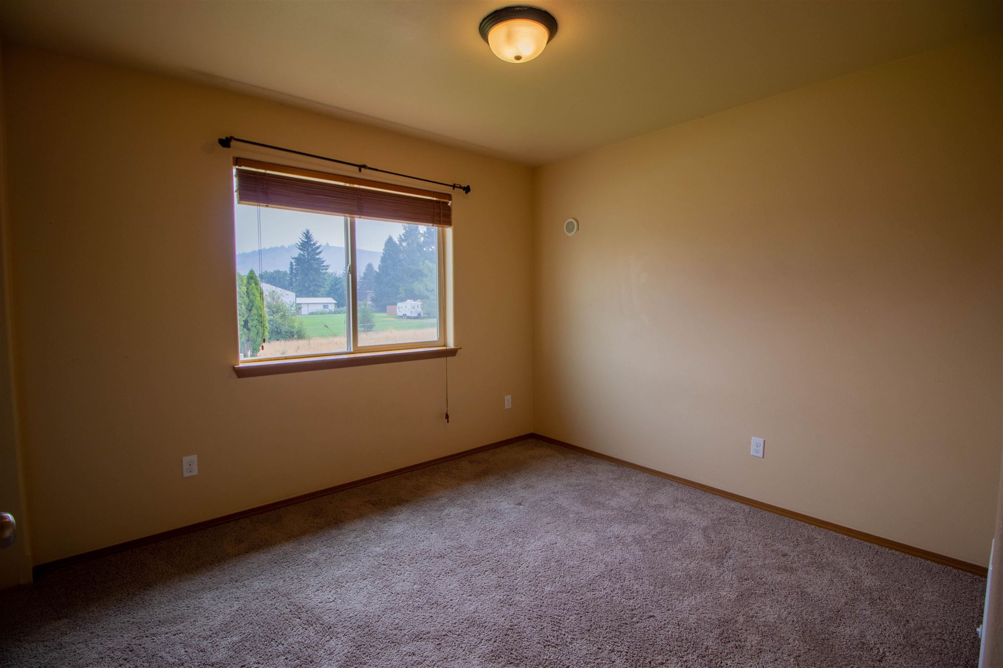 121 South Meyers Road Spokane Valley, WA 99016 - Photo 19 of 26 Gallery Image 19