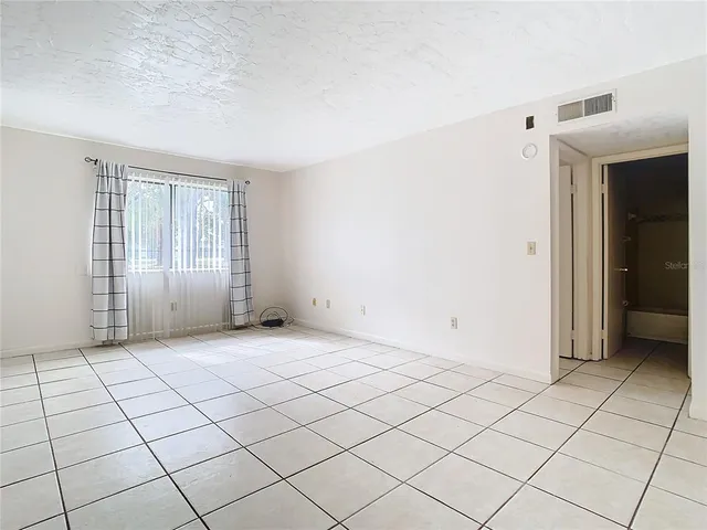 $360,000 | 1050 North Fiske Boulevard, Unit 11011106, Cocoa, FL 32922