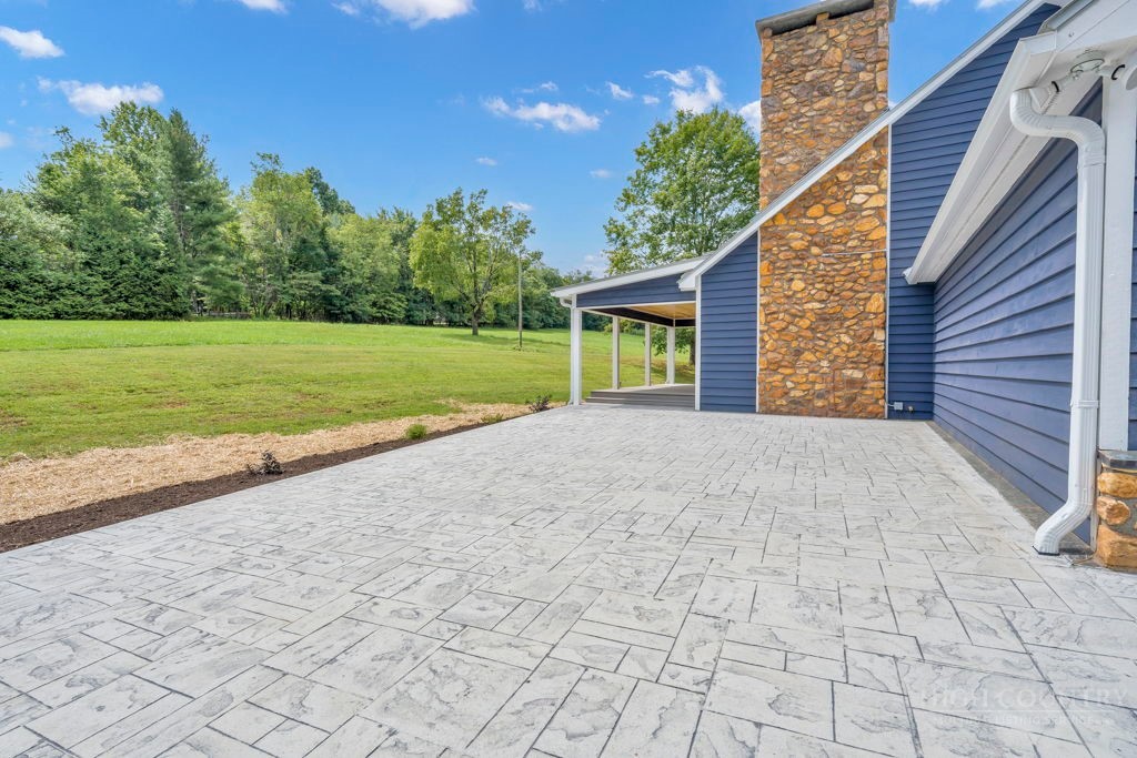 930 Pine Swamp Road Sparta, NC 28675 - Photo 5 of 49 Gallery Image 5