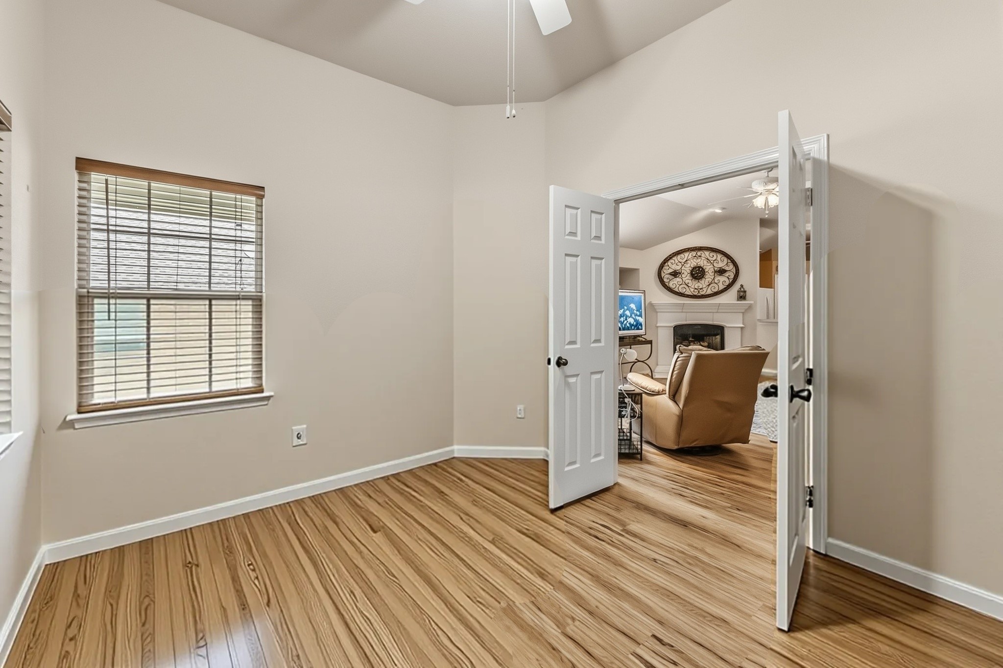 273 Sunset Path South Conroe, TX 77316 - Photo 31 of 45 Bedroom 4 digitally cleared, as it is currently a staging room for boxes.