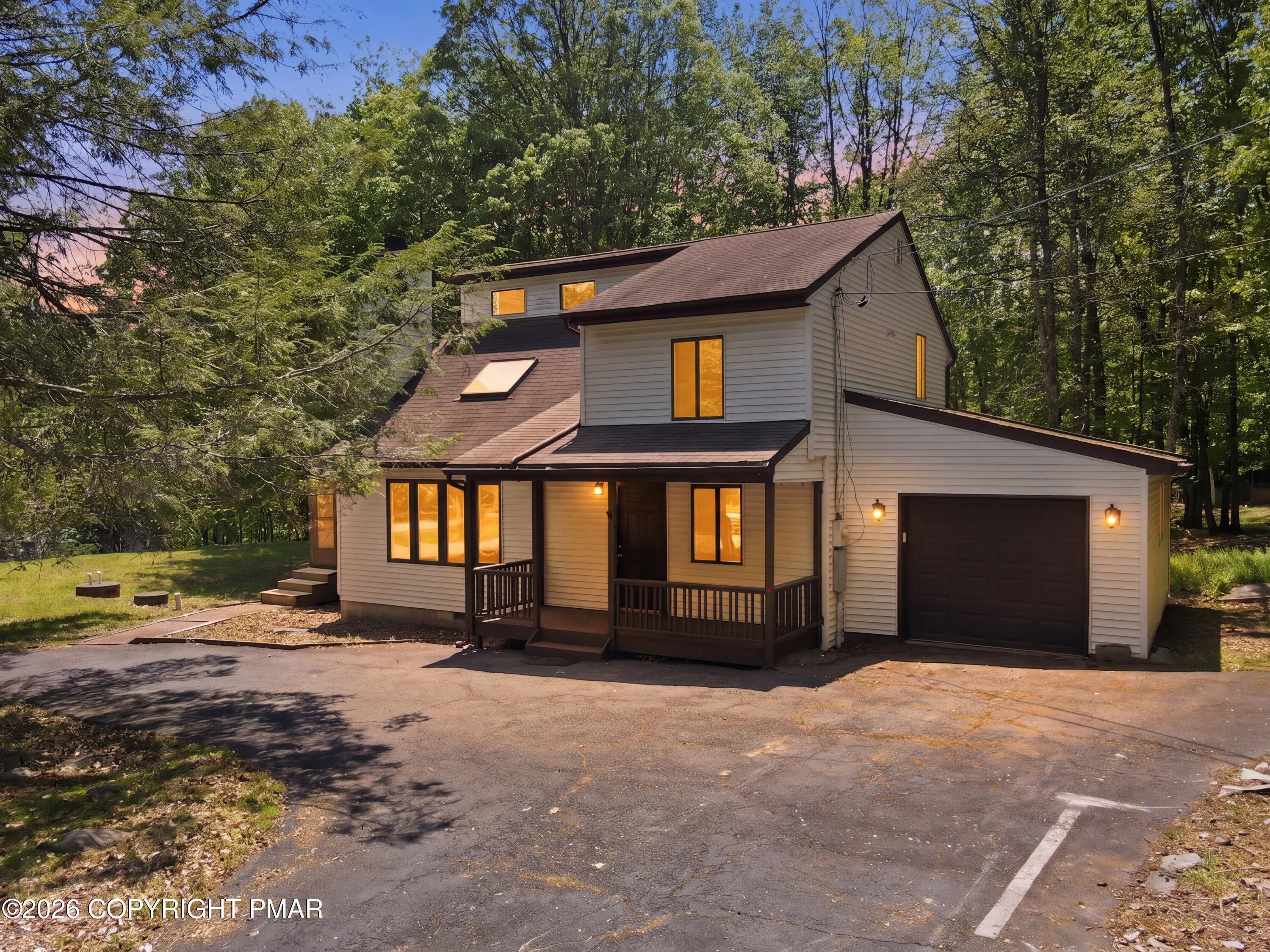 107 Morris Place Bushkill, PA 18324 - Photo 1 of 52 Street View