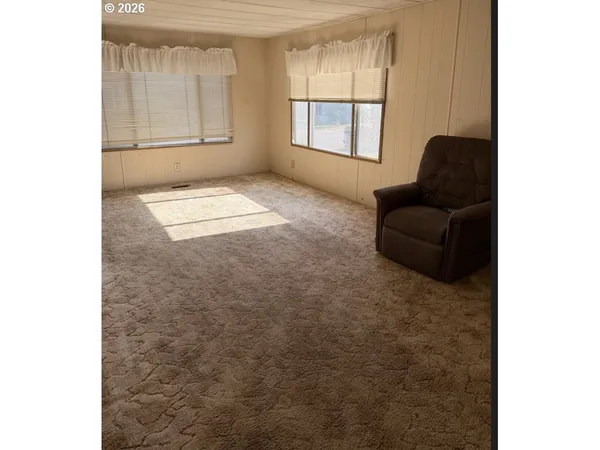 $49,999 | 15411 Southeast Mill Plain Boulevard, Unit C8, Vancouver, WA 98684