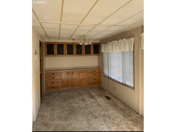 $49,999 | 15411 Southeast Mill Plain Boulevard, Unit C8, Vancouver, WA 98684
