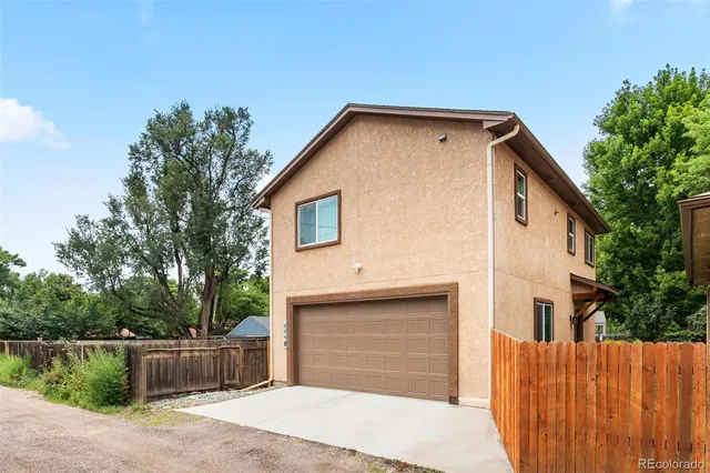 $1,650 | 809 Columbia Street, Unit B, Colorado Springs, CO 80903
