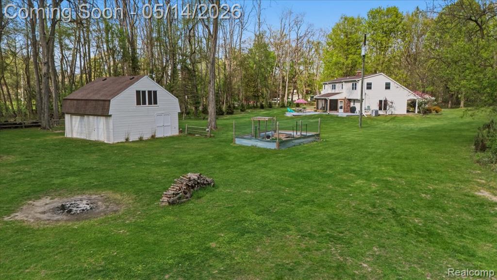 8765 Clement Road Clarkston, MI 48346 - Photo 63 of 69 Gallery Image 63