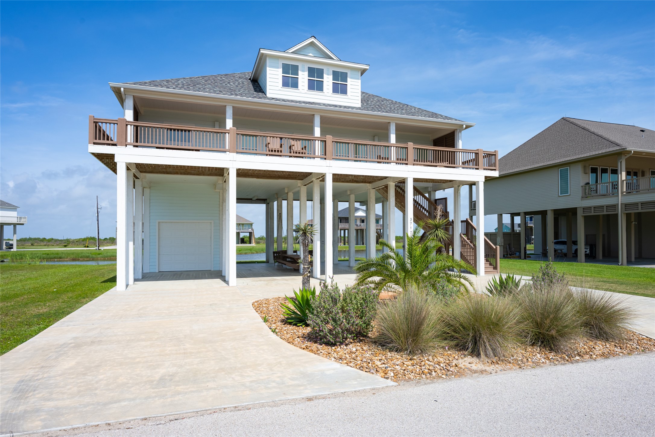 3717 Biscayne Beach Road Crystal Beach, TX 77650 - Photo 2 of 42
