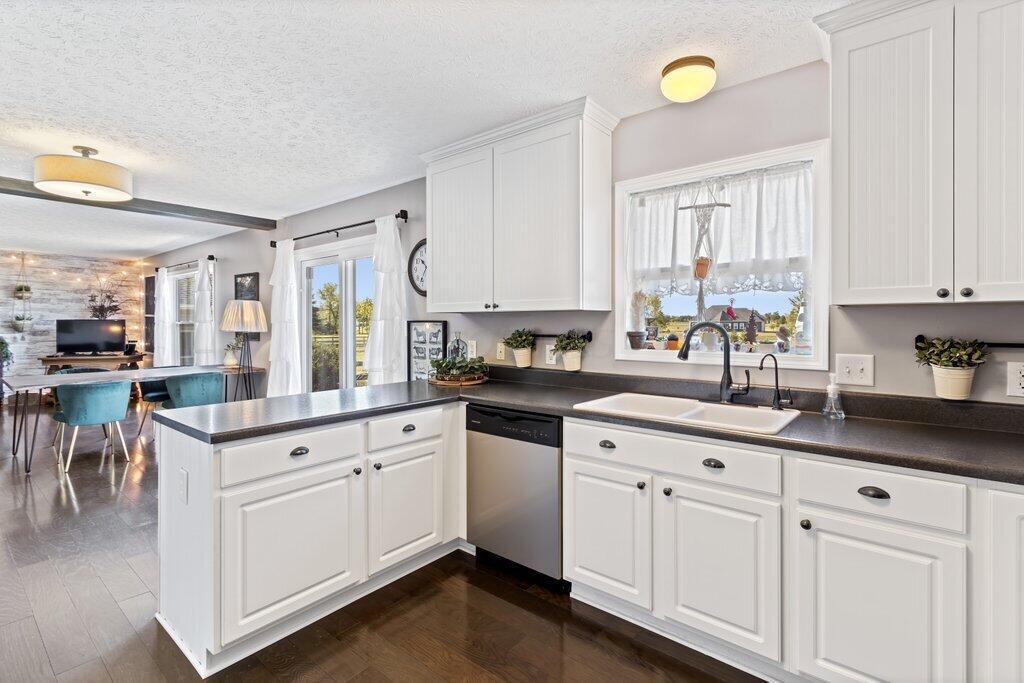 15525 Hagenderfer Road Plain City, OH 43064 - Photo 11 of 49 15525 Hagenderfer Road-14.jpg-SMALL