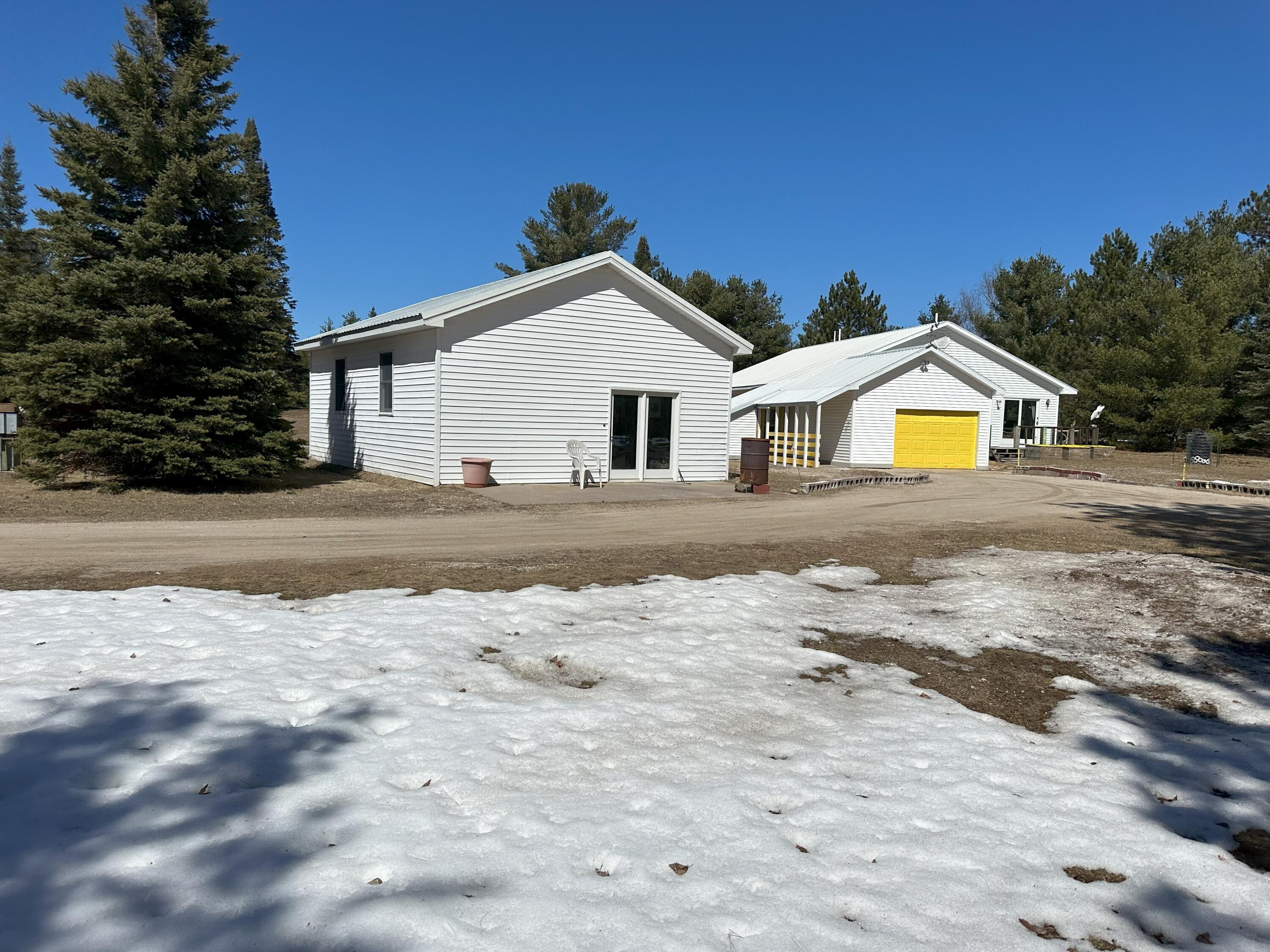 6524 Timber Lost Road Paradise, MI 49768 - Photo 5 of 64 Gallery Image 5