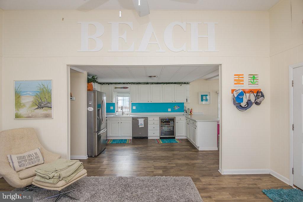 118 Clamshell Road Ocean City, MD 21842 - Photo 6 of 34 Gallery Image 6