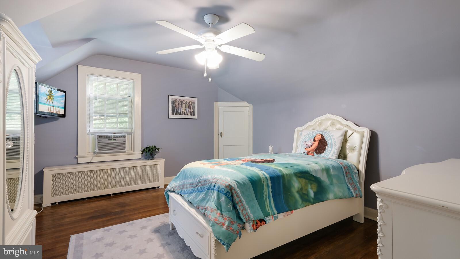 542 Swamp Road Doylestown, PA 18901 - Photo 24 of 37 Gallery Image 24