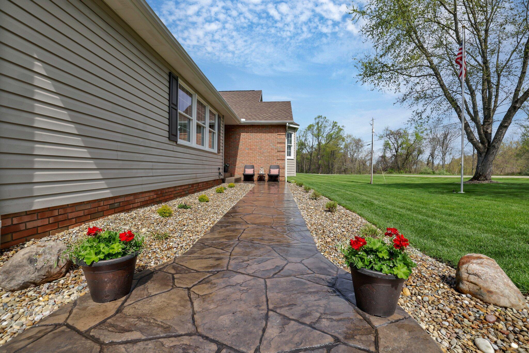 4700 Ellerman Road Zanesville, OH 43701 - Photo 5 of 101 New Stamped Concrete