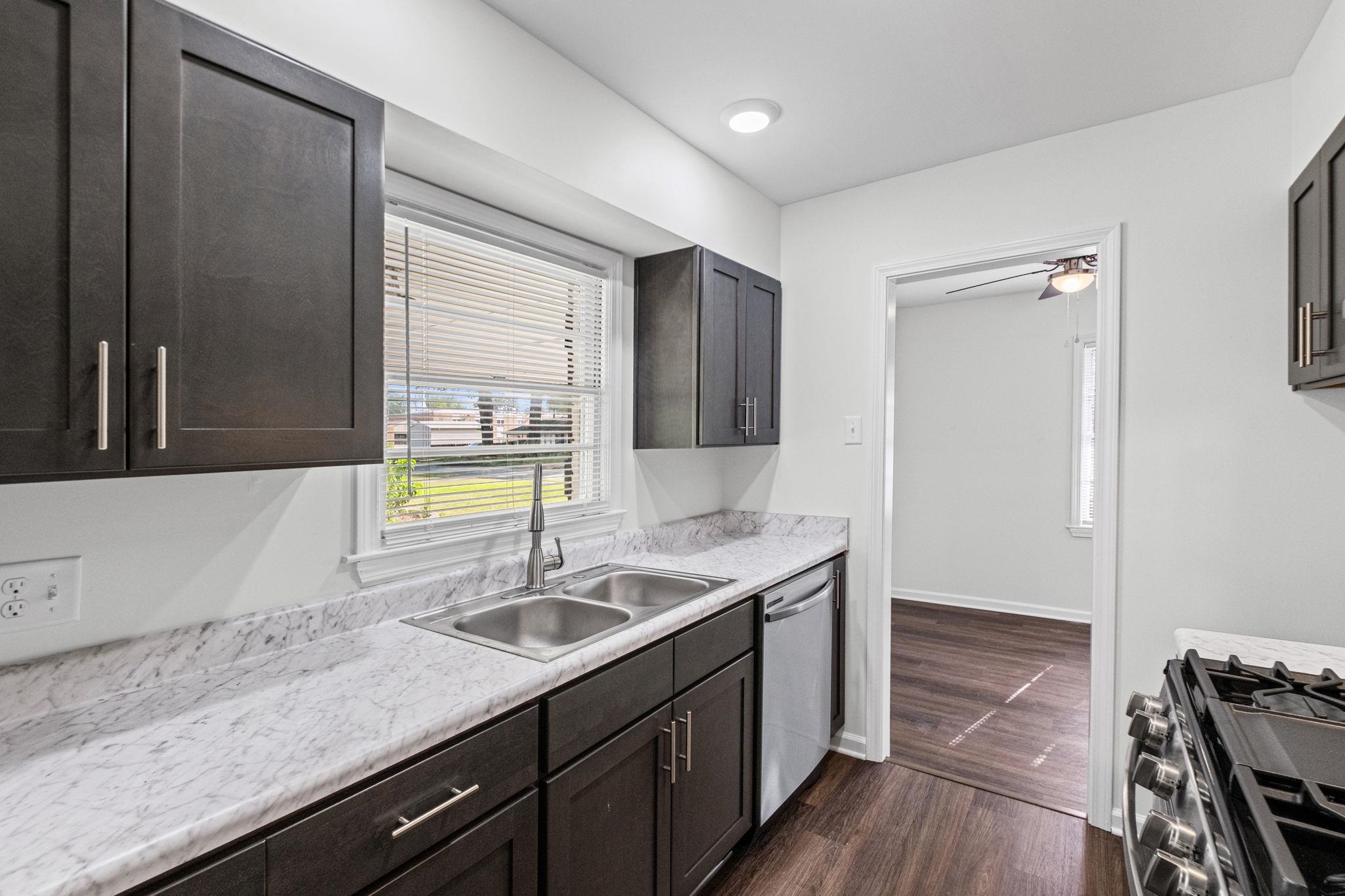 1547 Marcia Road Memphis, TN 38117 - Photo 11 of 26