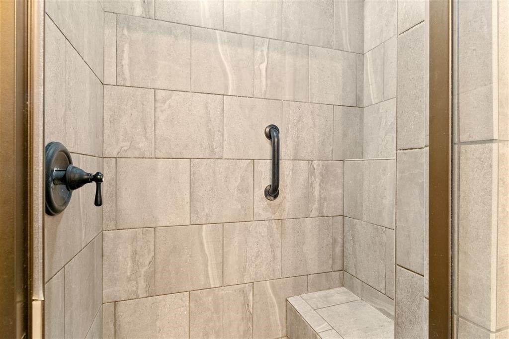 1500 Julia Simpkins Road Hiwassee, VA 24347 - Photo 15 of 29 Gallery Image 15
