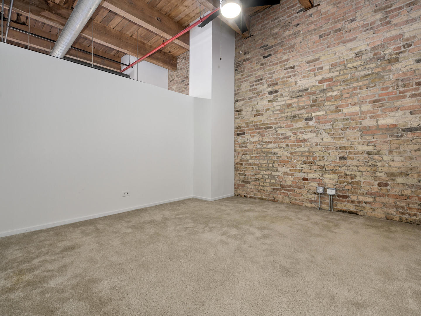 375 West Erie Street, Unit 508 Chicago, IL 60654 - Photo 11 of 16