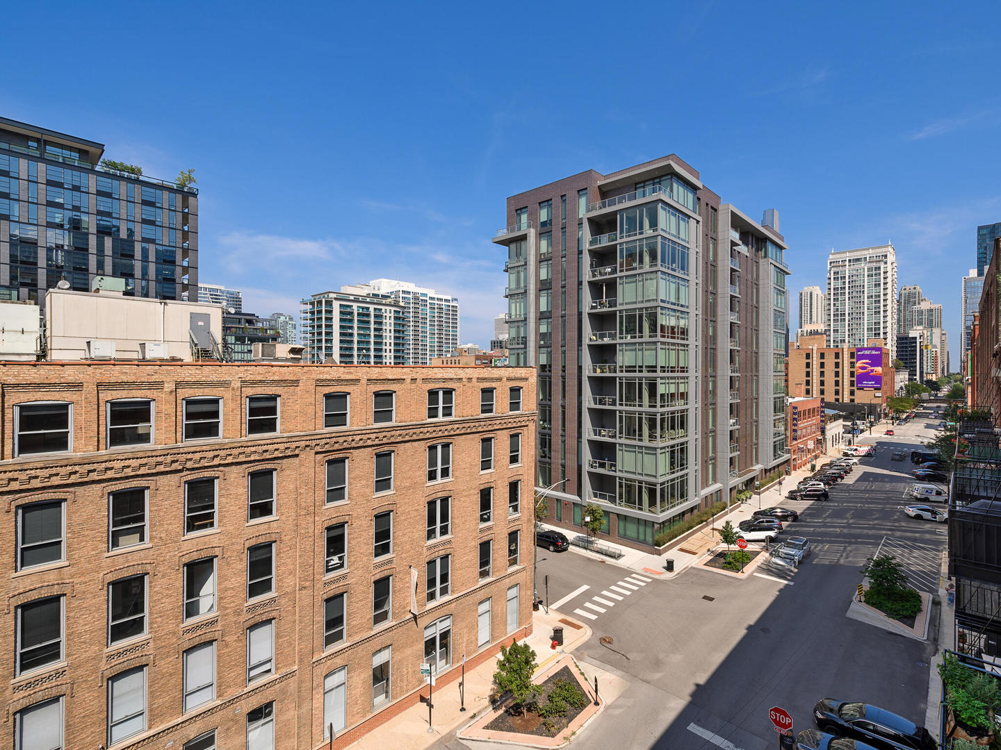 375 West Erie Street, Unit 508 Chicago, IL 60654 - Photo 16 of 16 a front view of a multi story building