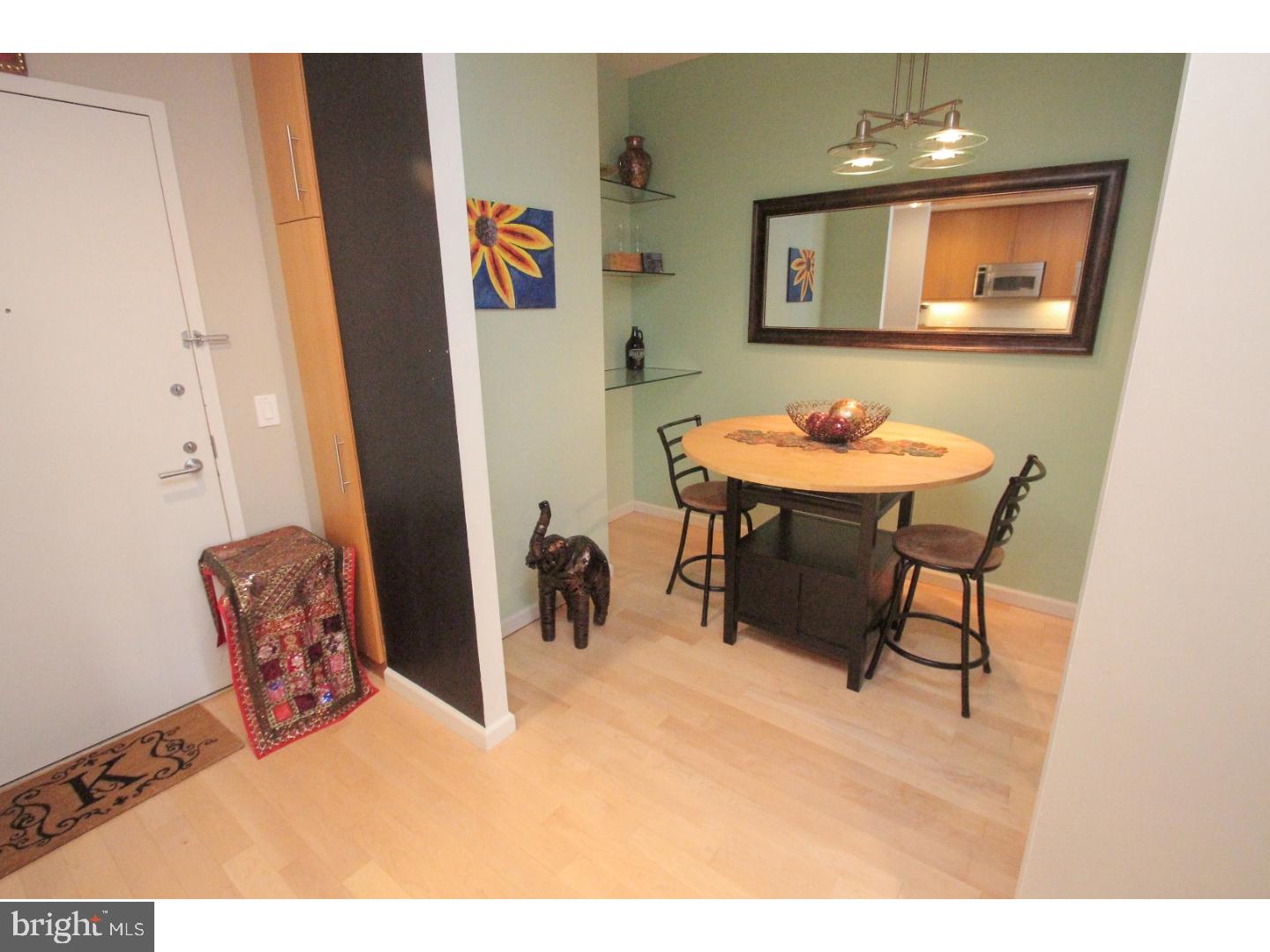 1425 Locust Street, Unit 5F Philadelphia, PA 19102 - Photo 11 of 25