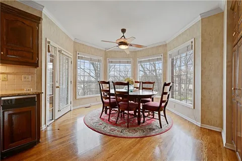 $2,000,000 | 60 Dundee Court, Loch Lloyd, MO 64012