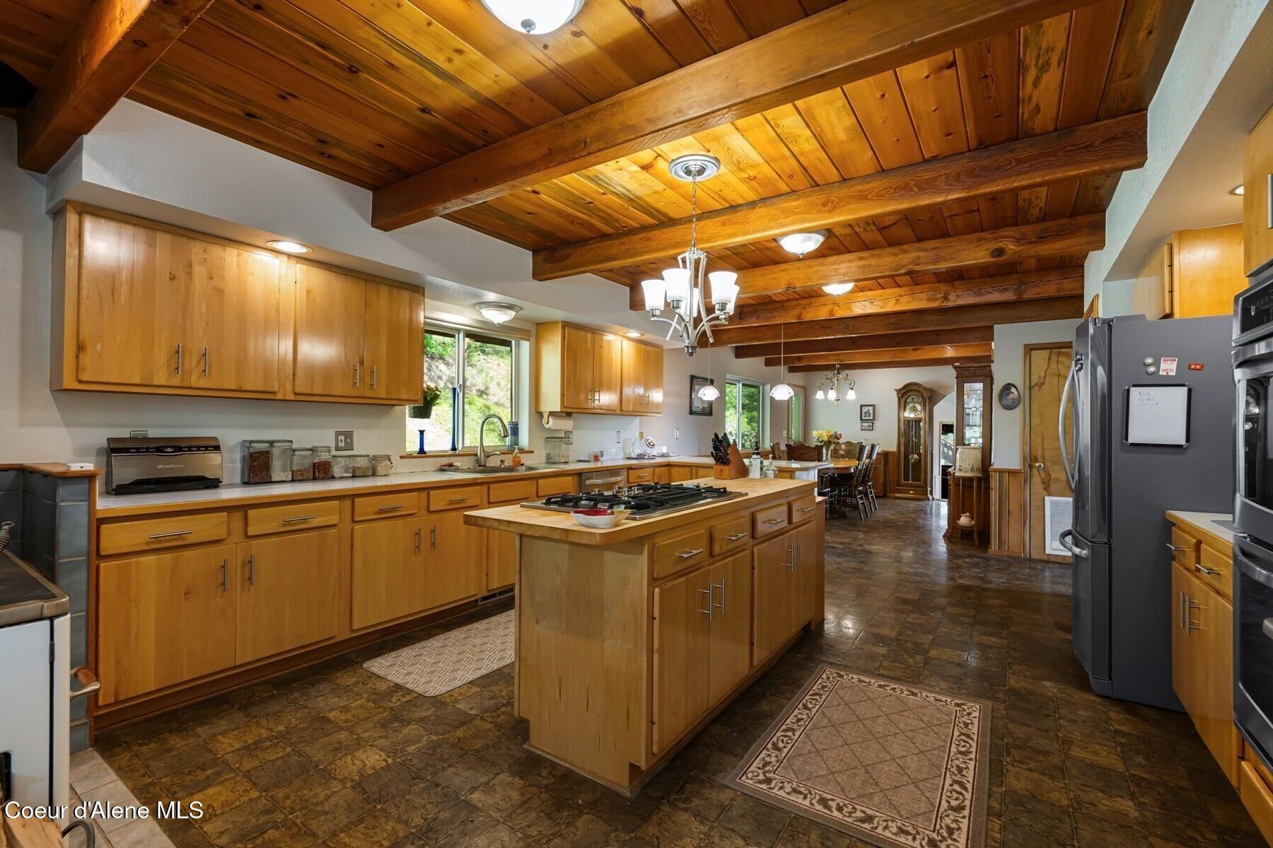 4456 West Side Road Bonners Ferry, ID 83805 - Photo 7 of 77 Kitchen