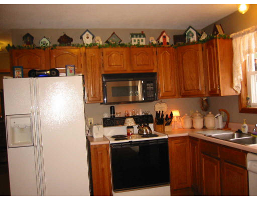 245 Crouch Road Warren, MA 01092 - Photo 4 of 14