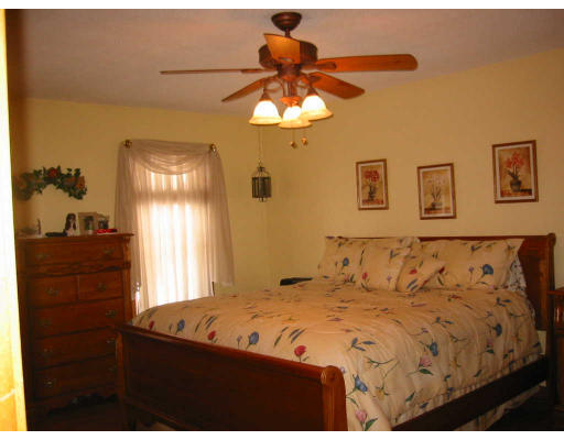 245 Crouch Road Warren, MA 01092 - Photo 8 of 14
