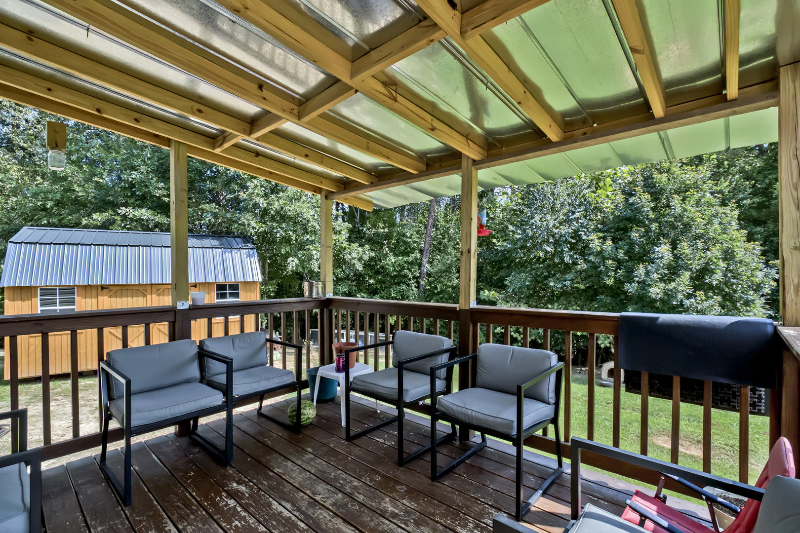 325 Henry Bidwell Road Decatur, TN 37322 - Photo 27 of 36 27_HenryBidwellLane_325_BackPorch01