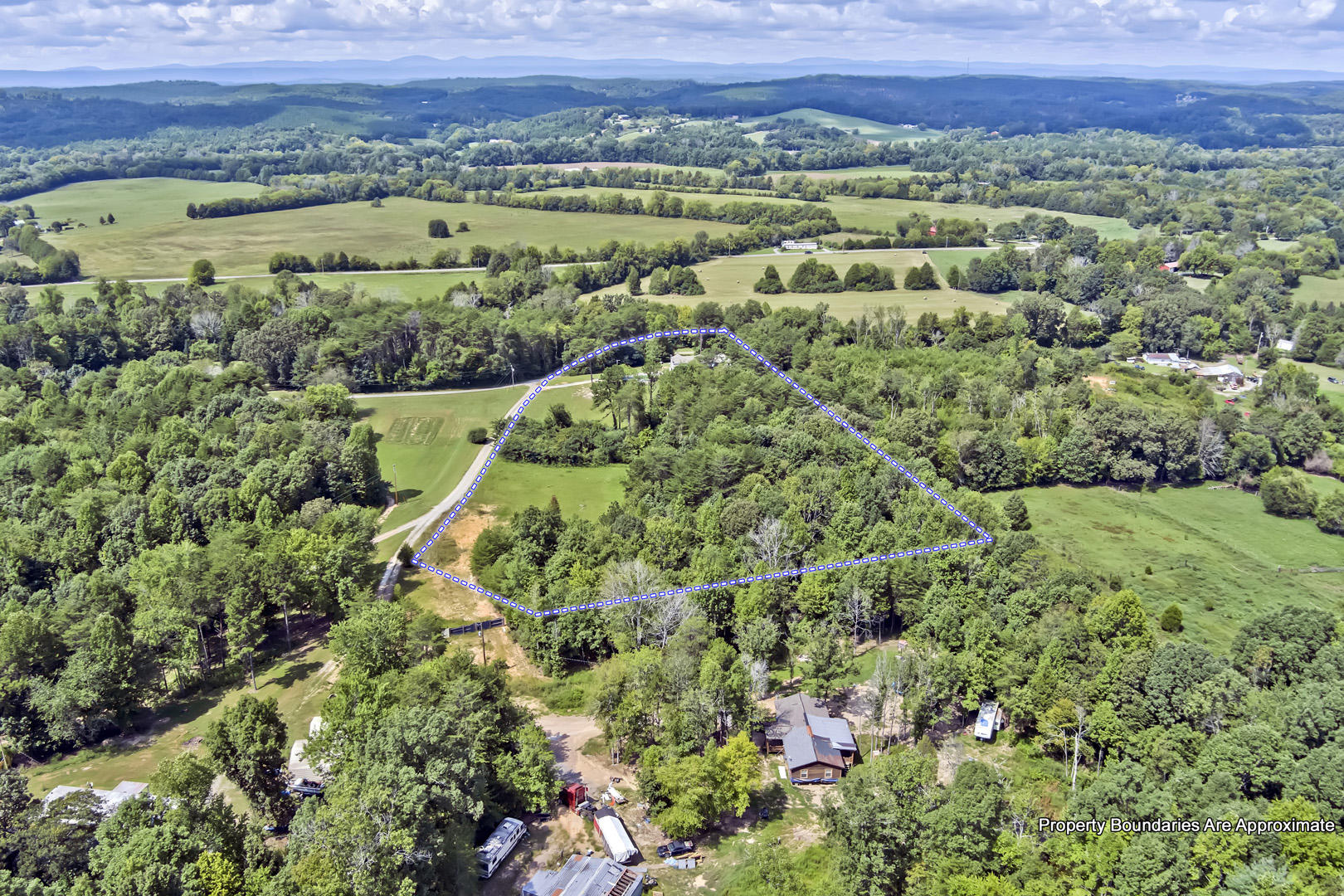325 Henry Bidwell Road Decatur, TN 37322 - Photo 35 of 36 35_HenryBidwellLane_325_Birdseye_NW