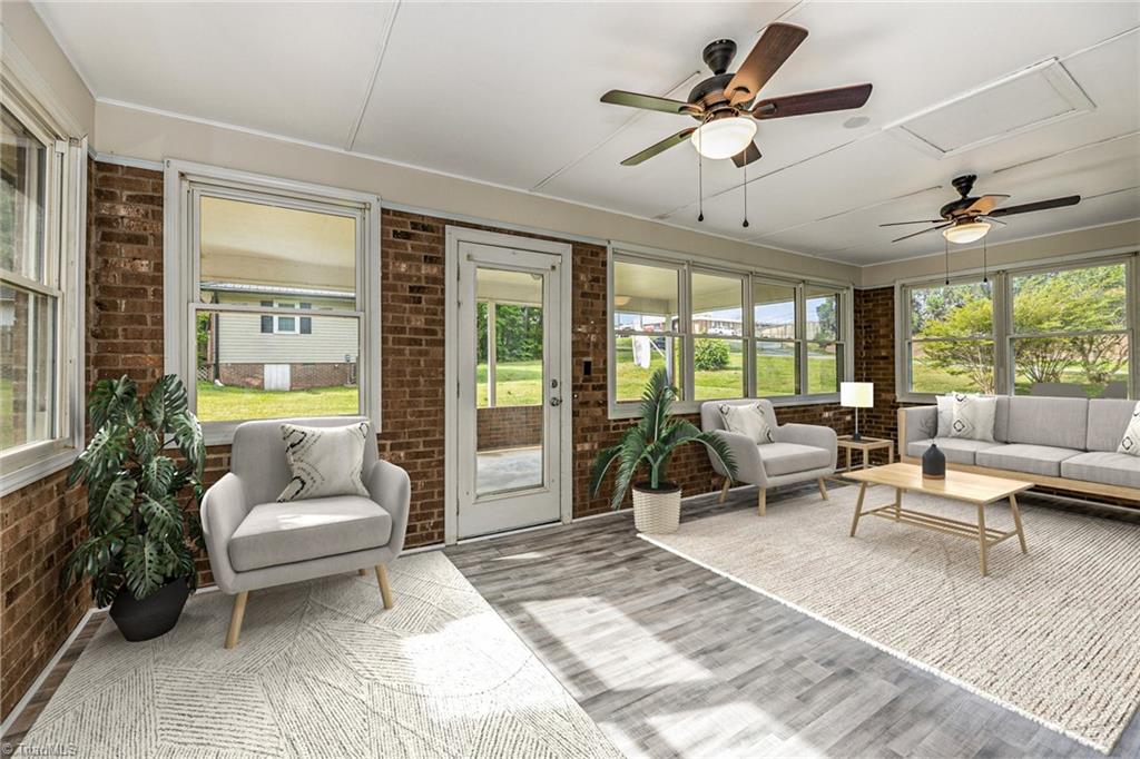345 Koontz Road Lexington, NC 27295 - Photo 17 of 27 Sunroom Virtually Staged