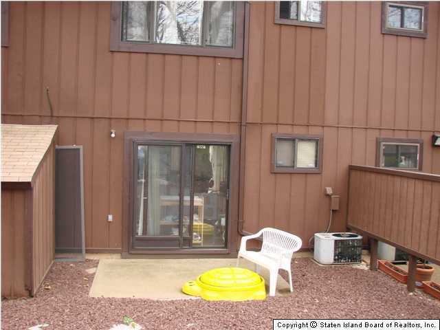 30 Rumson Road Staten Island, NY 10314 - Photo 8 of 9 Additional Photo