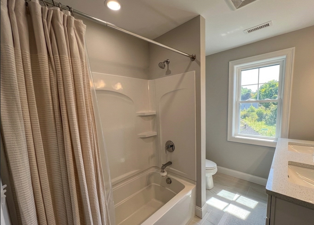 57 Castine Street, Unit 1 Worcester, MA 01606 - Photo 21 of 27