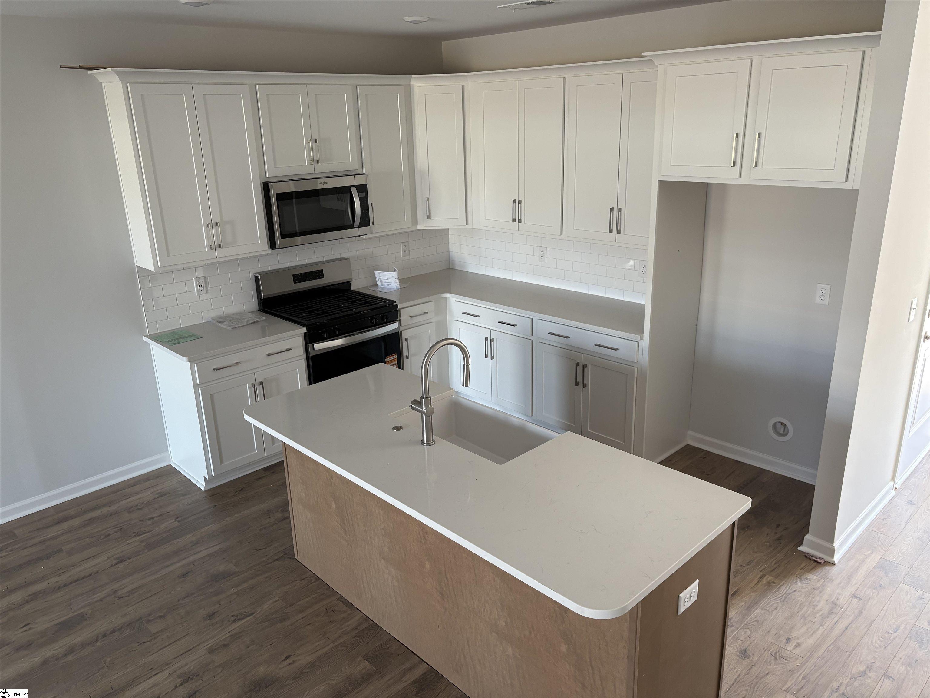 227 Lewes Avenue Simpsonville, SC 29681 - Photo 3 of 15