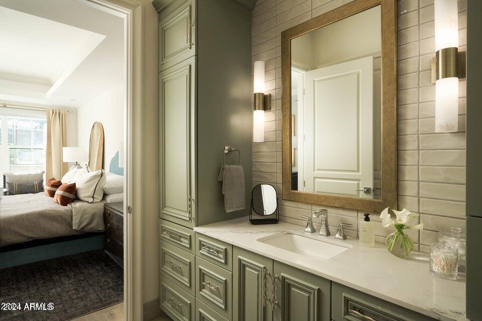 4240 East Camelback Road, Unit 403 Phoenix, AZ 85018 - Photo 6 of 20 6-Primary Bath