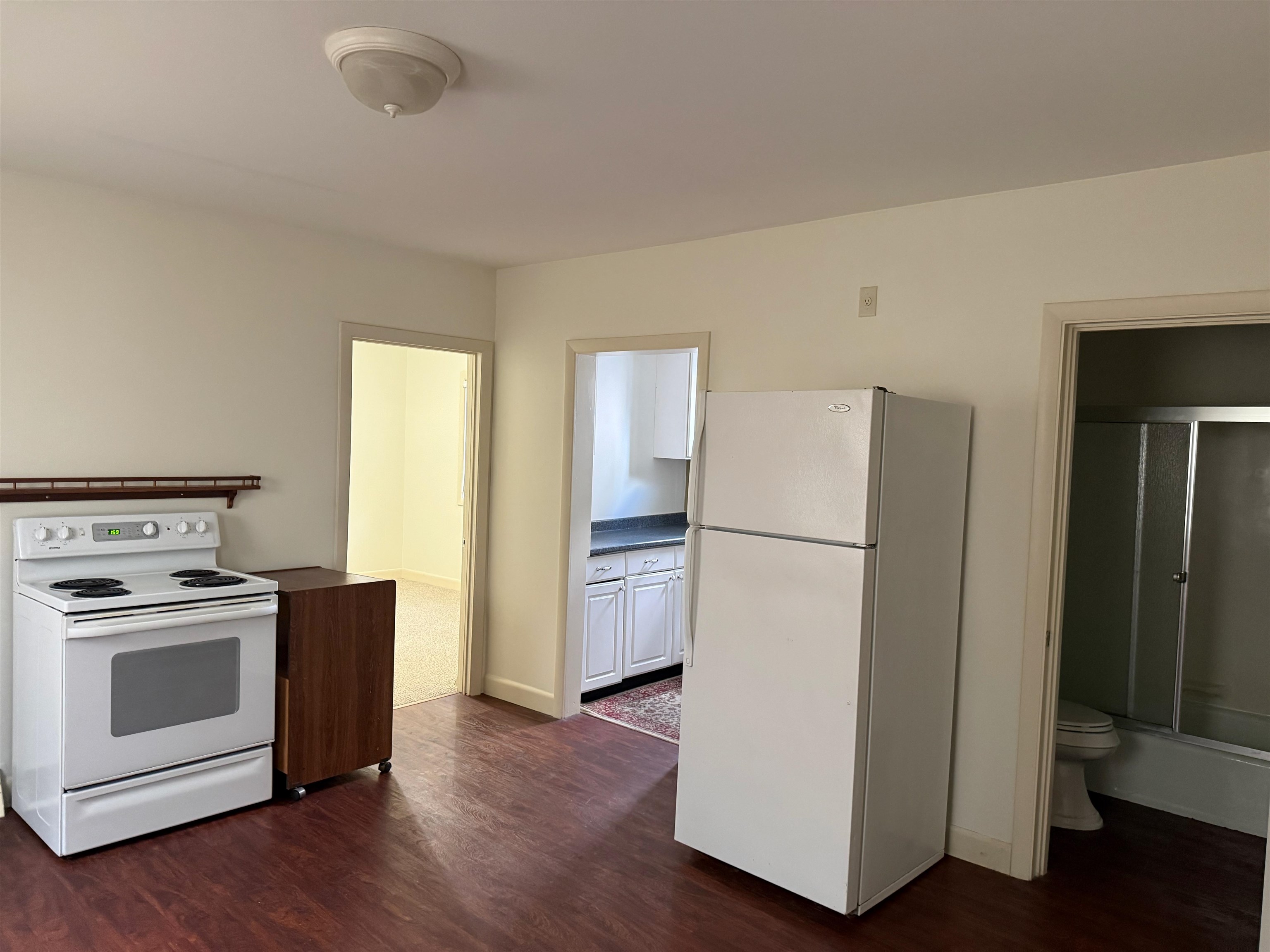 61 Laurel Street, Unit 1 Manchester, NH 03103 - Photo 4 of 10