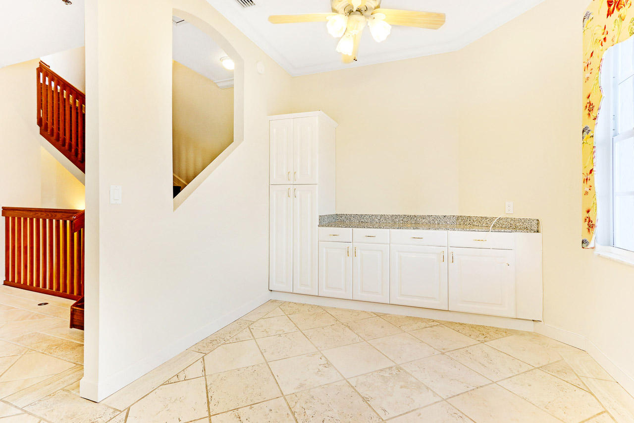 125 Ocean Key Way Jupiter, FL 33477 - Photo 21 of 37 125 Ocean Key Way Jupiter FL-print-013-1