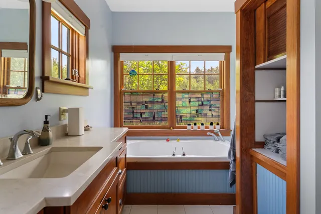 $1,490,000 | 73 Laber Road, Bridgewater, VT 05035